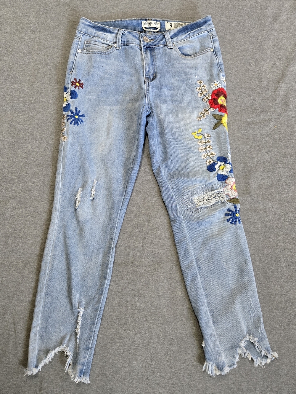 Indigo Rein Jeans Womens 9 Blue Raw Hem Skinny Ankle Embroidered Floral Boho